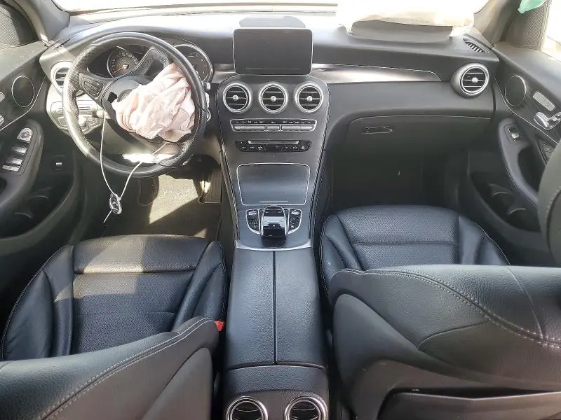 2017 MERCEDES-BENZ GLC 300 4MATIC  