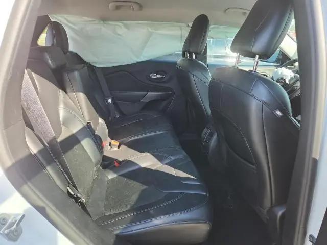 2021 JEEP CHEROKEE LATITUDE PLUS  