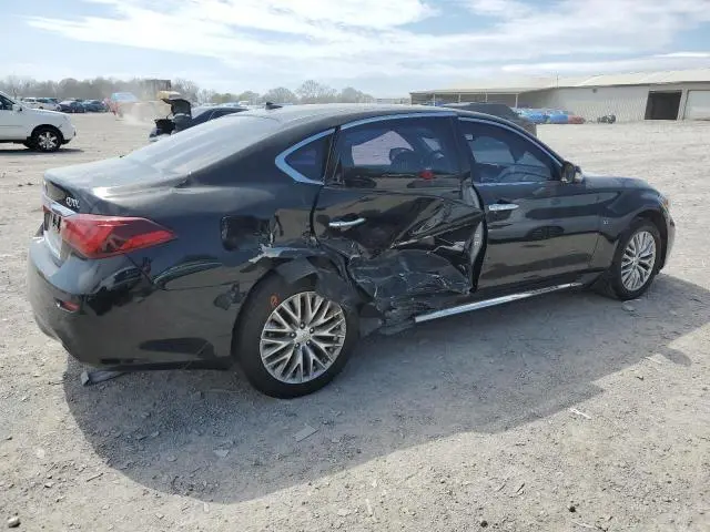 2016 INFINITI Q70L 3.7  