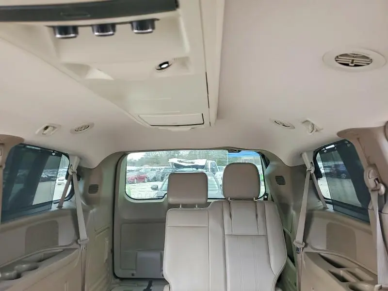 2013 CHRYSLER TOWN & COUNTRY TOURING L  