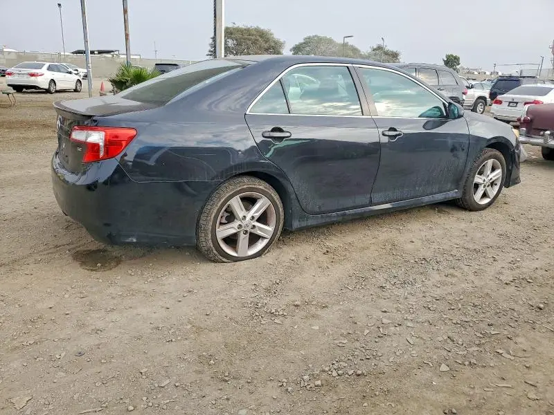 2014 TOYOTA CAMRY L  