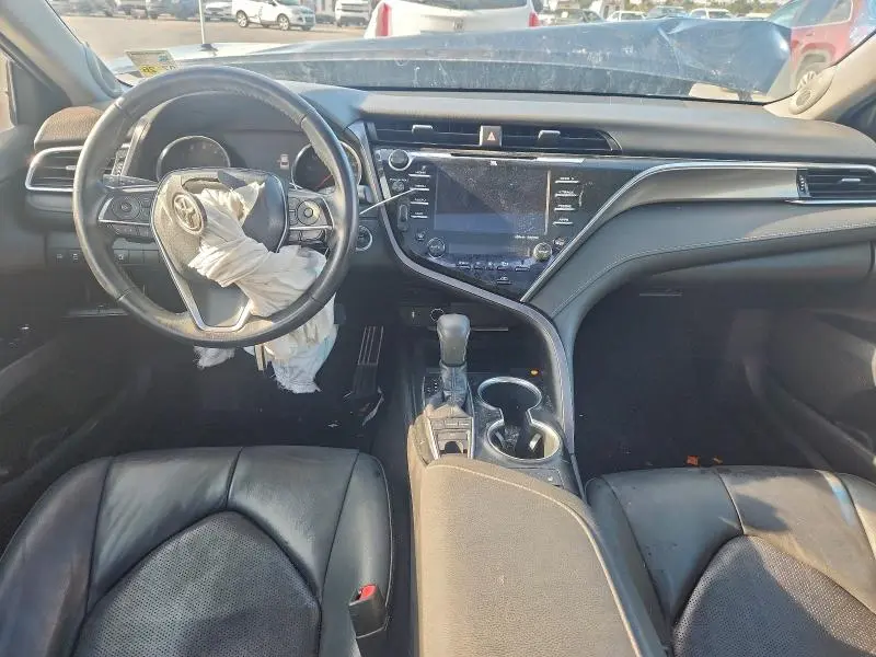 2018 TOYOTA CAMRY XSE  