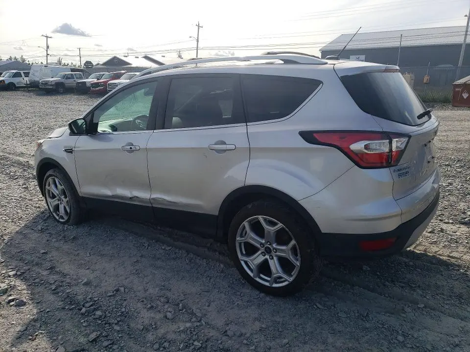 2017 FORD ESCAPE TITANIUM  