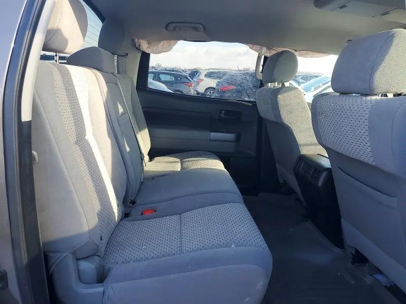 2011 TOYOTA TUNDRA CREWMAX SR5  