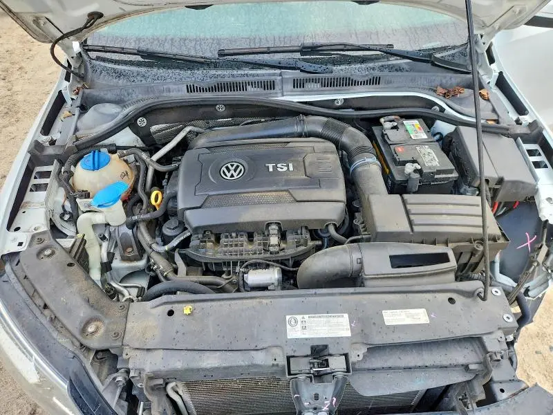 2016 VOLKSWAGEN JETTA SEL  