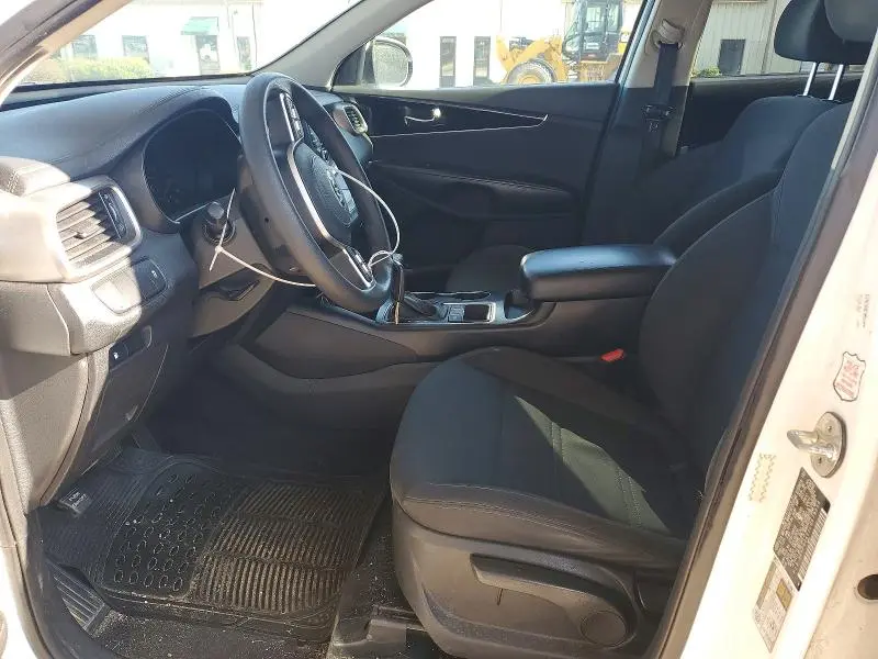 2020 KIA SORENTO S  