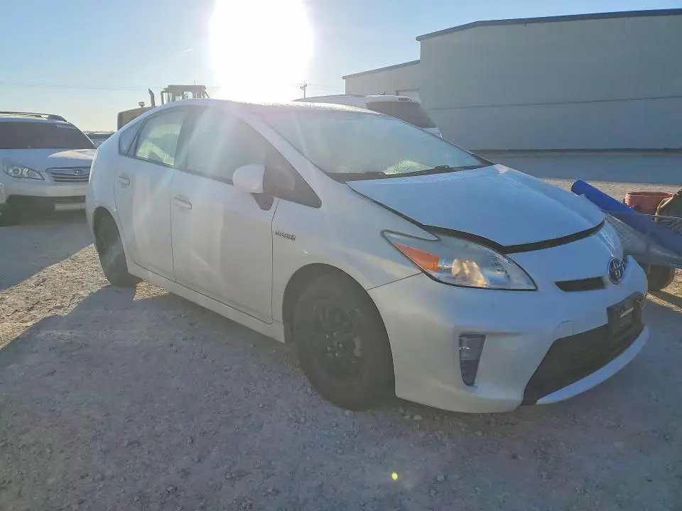 2015 TOYOTA PRIUS TWO  