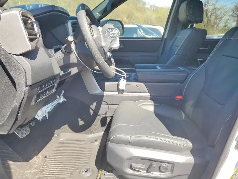 2026 TUNDRA 4WD V6 CREW CAB 3.4L LIMITED