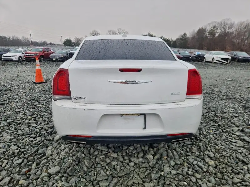 2019 CHRYSLER 300 TOURING  