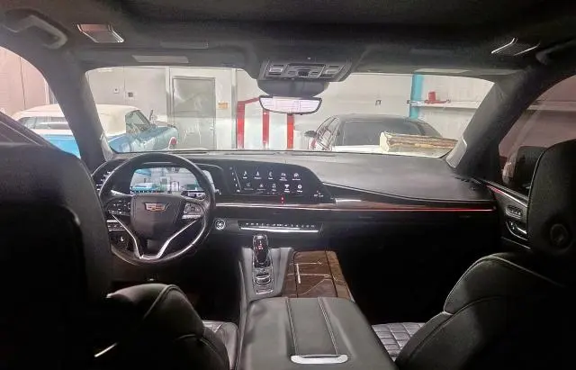 2021 CADILLAC ESCALADE PREMIUM LUXURY PLATINUM  