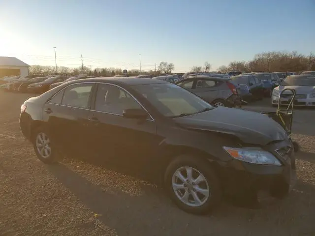 2011 TOYOTA CAMRY BASE  
