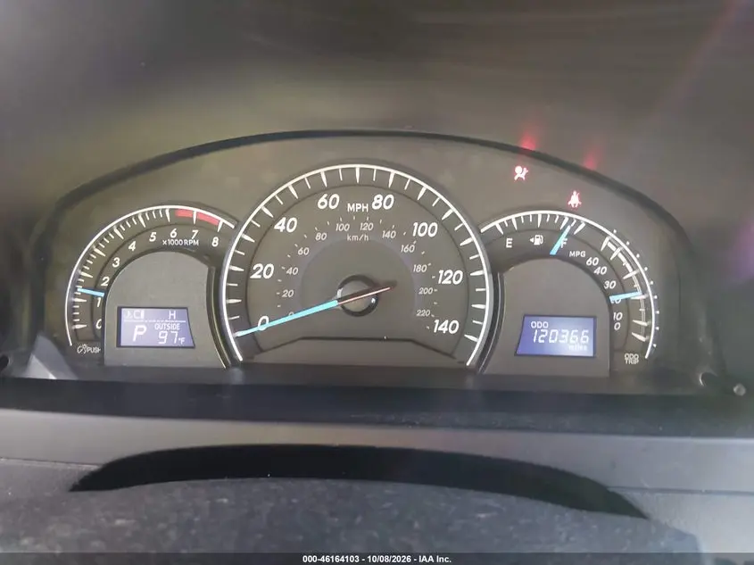 2012 TOYOTA CAMRY XLE V6