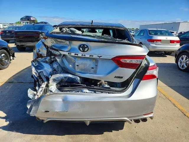 2020 TOYOTA CAMRY XSE  