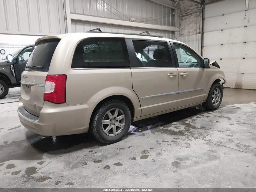 2011 CHRYSLER TOWN & COUNTRY TOURING