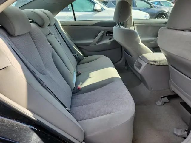 2011 TOYOTA CAMRY BASE  