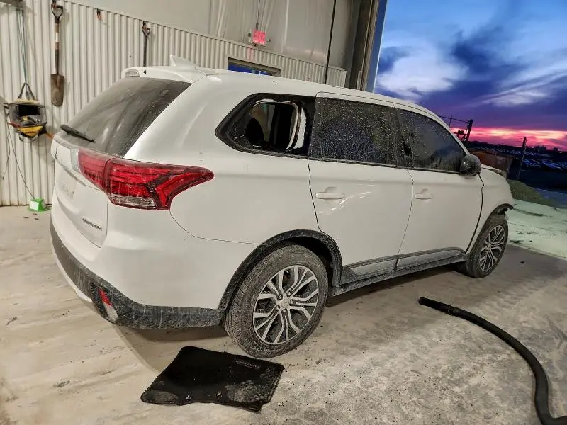 2017 MITSUBISHI OUTLANDER ES  