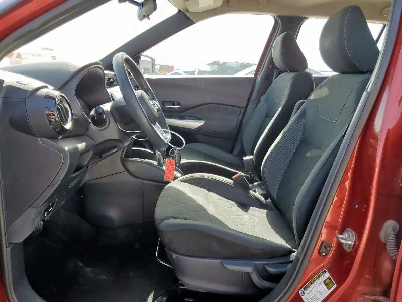 2020 NISSAN KICKS SV  