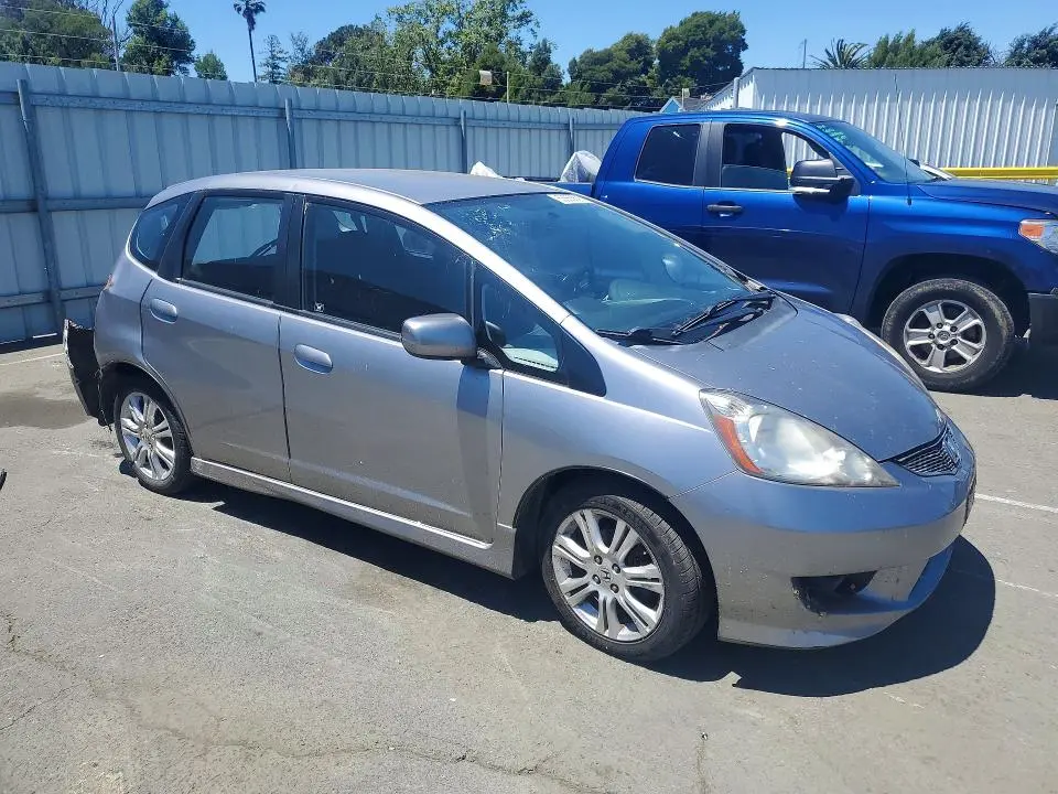 2010 HONDA FIT SPORT  