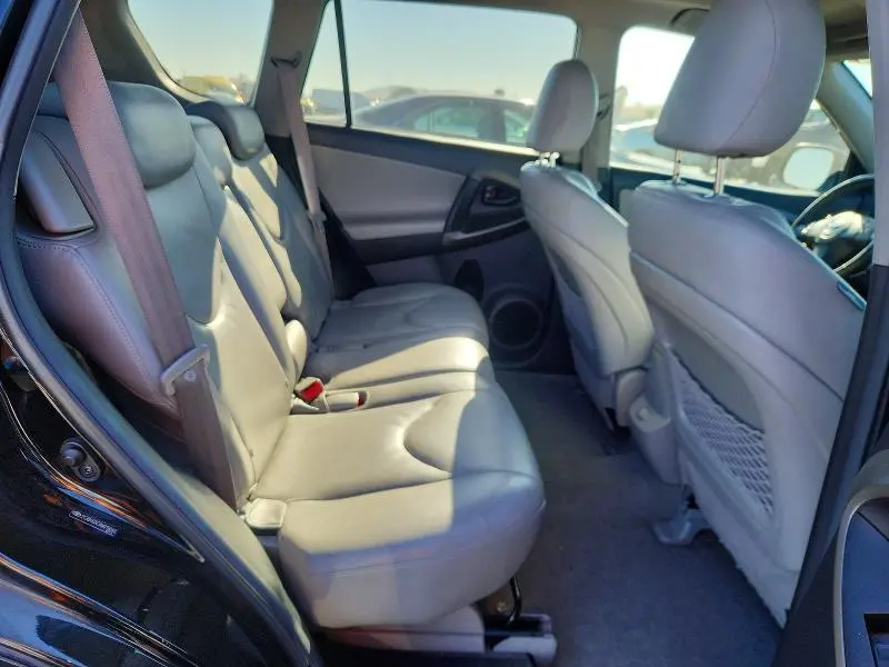 2010 TOYOTA RAV4 LIMITED  