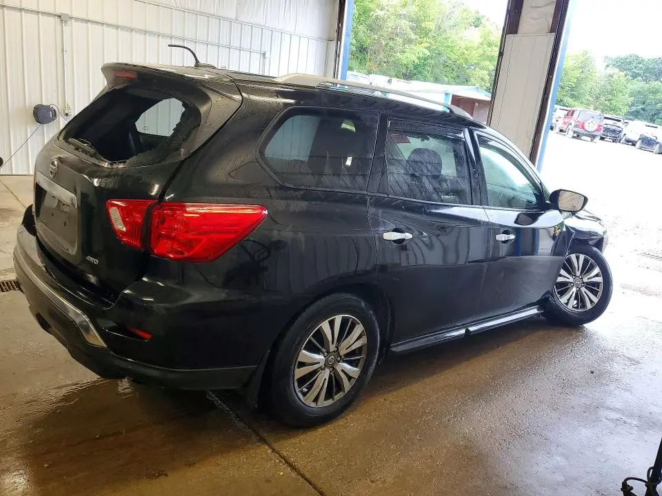 2018 NISSAN PATHFINDER S  