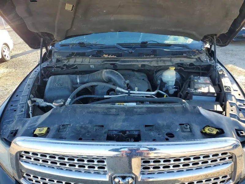 2015 RAM 1500 LARAMIE  