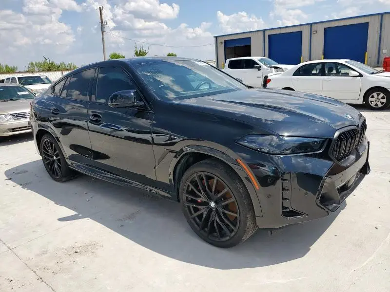 2024 BMW X6 M60I  