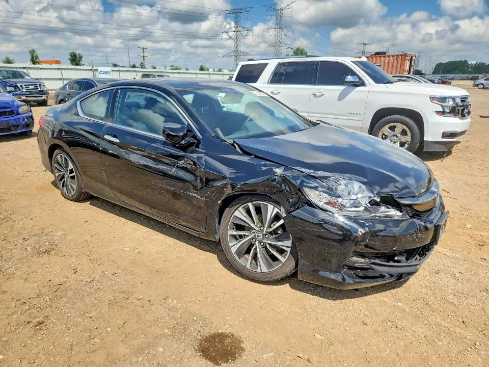 2017 HONDA ACCORD EX  