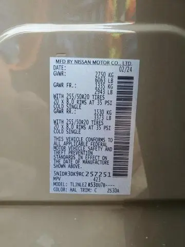 2024 NISSAN PATHFINDER PLATINUM  