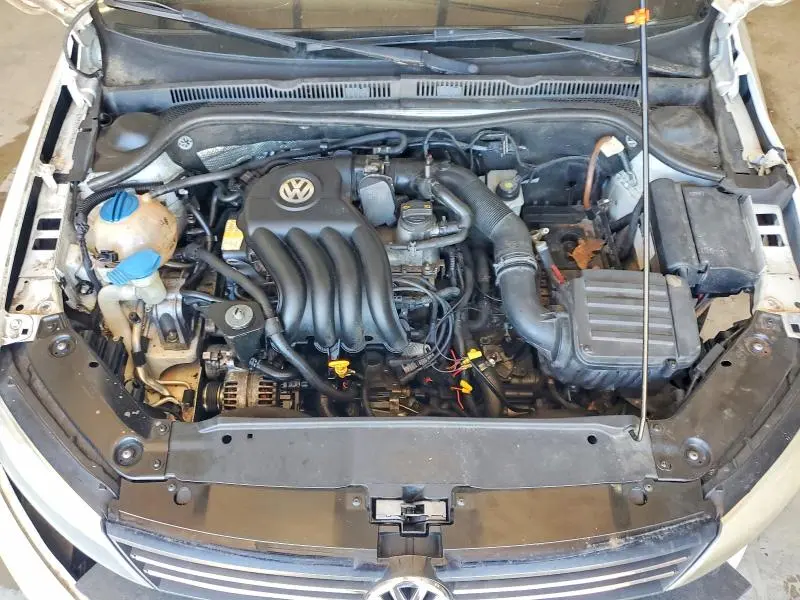 2013 VOLKSWAGEN JETTA BASE  