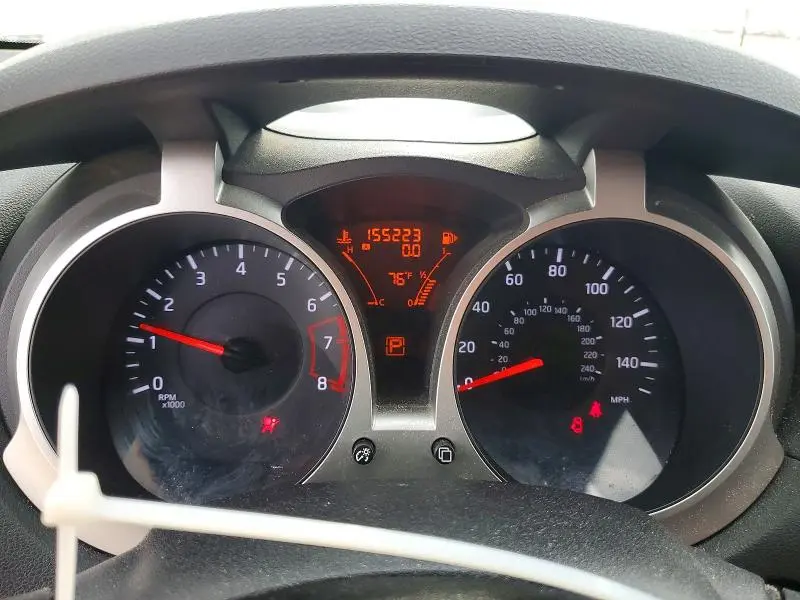 2012 NISSAN JUKE S  
