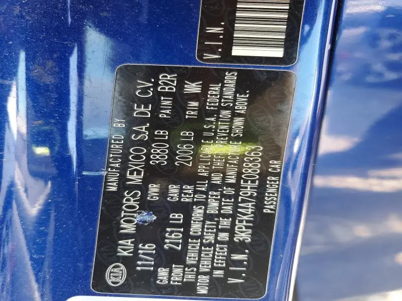 2017 KIA FORTE LX  