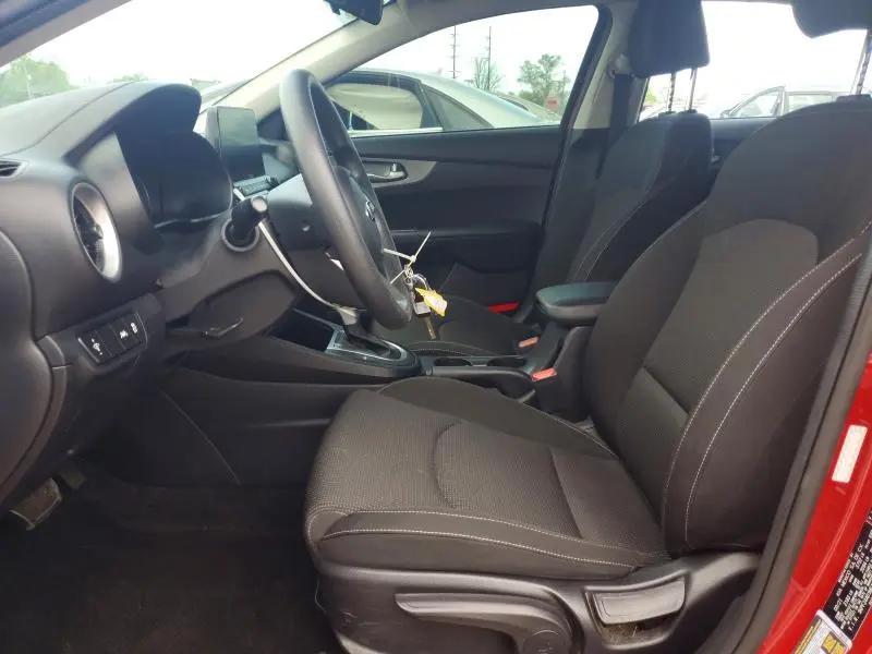 2021 KIA FORTE LXS  