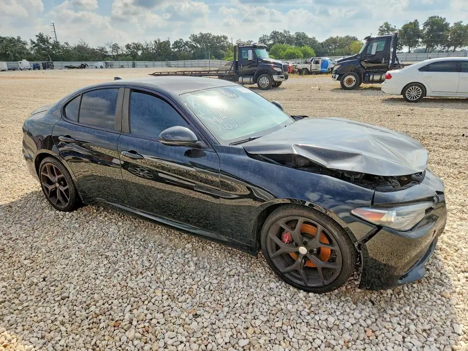 2019 ALFA ROMEO GIULIA   