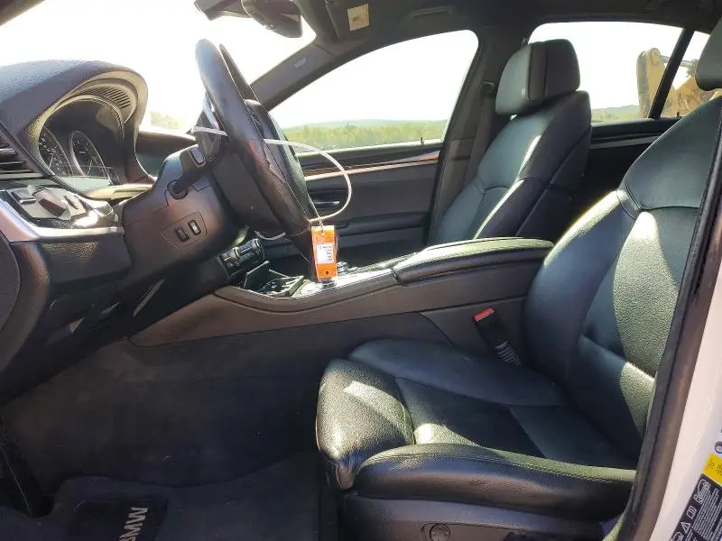 2012 BMW 550 XI  