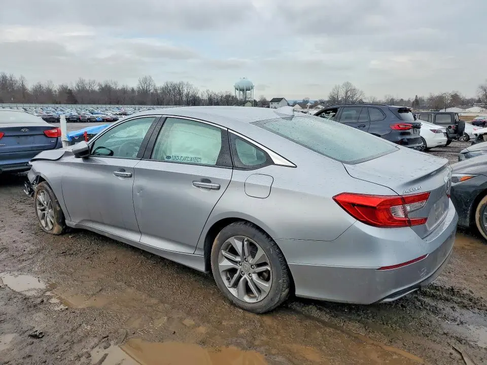2018 HONDA ACCORD LX  