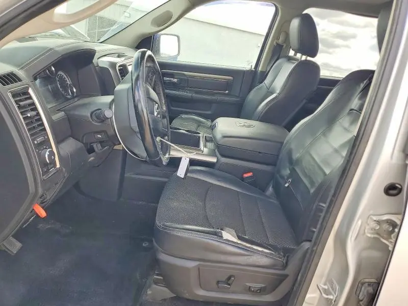 2014 RAM 1500 SPORT  