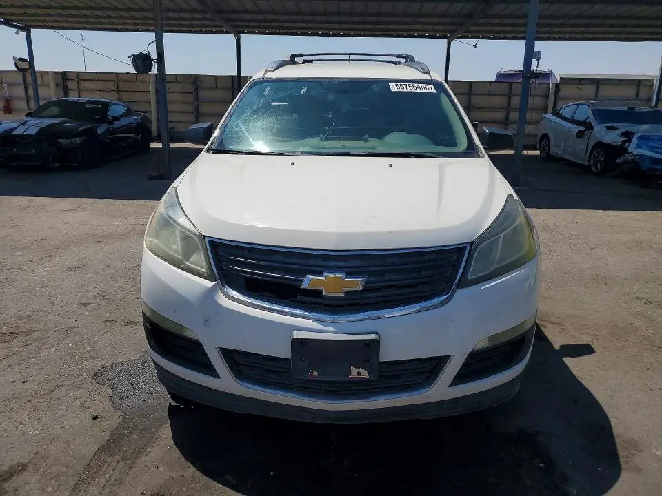 2014 CHEVROLET TRAVERSE LS  