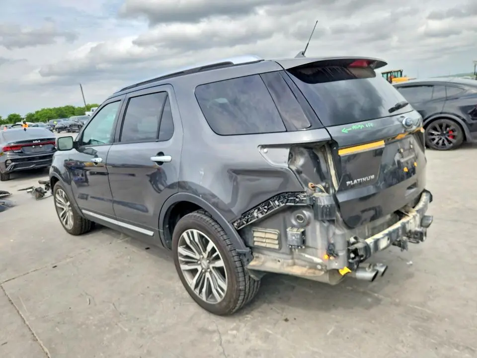2019 FORD EXPLORER PLATINUM  