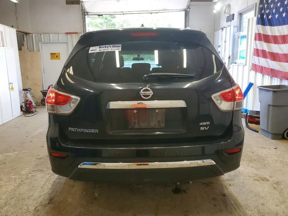 2014 NISSAN PATHFINDER SV  