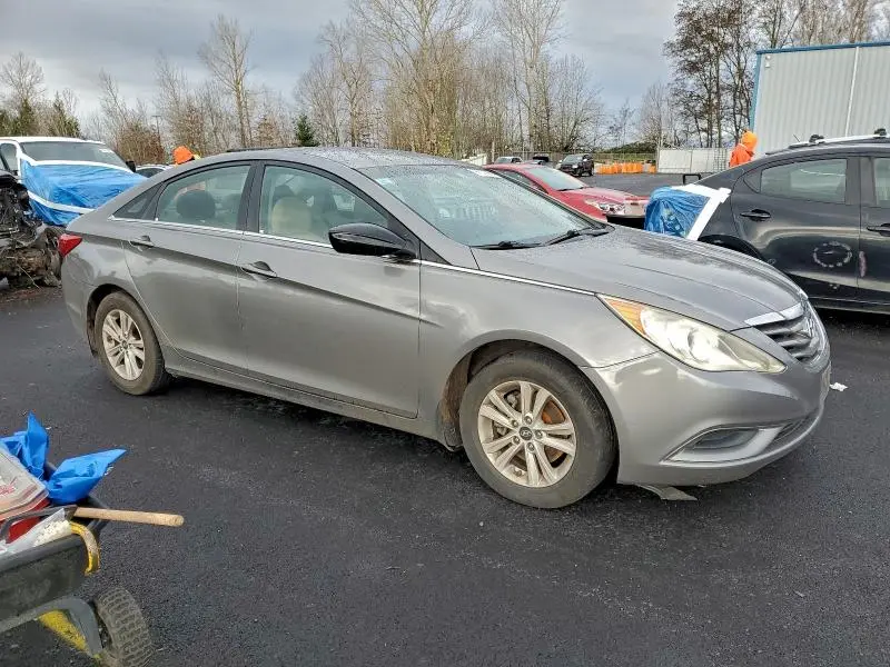 2011 HYUNDAI SONATA GLS  