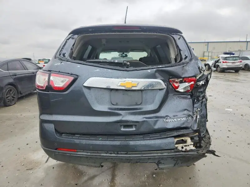 2014 CHEVROLET TRAVERSE LT  