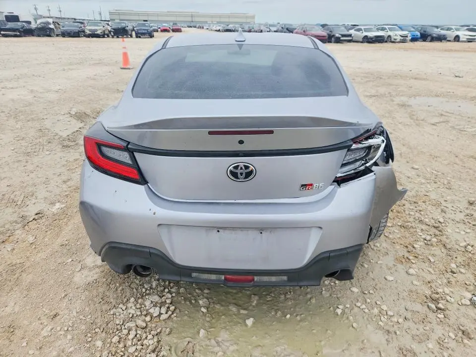 2025 TOYOTA GR 86 PREMIUM  