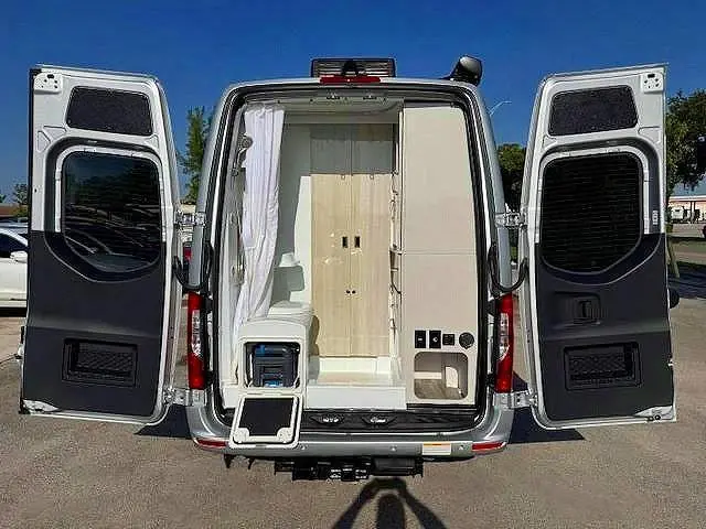 2022 MERCEDES-BENZ SPRINTER 2500  