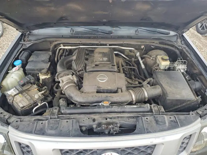 2013 NISSAN XTERRA X  