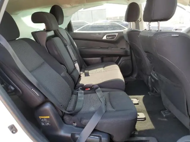 2020 NISSAN PATHFINDER S  