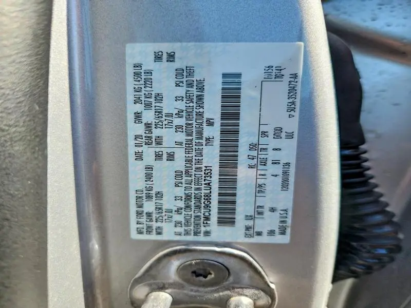 2020 FORD ESCAPE SE  