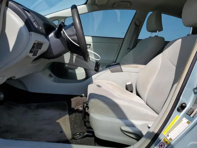 2013 TOYOTA PRIUS   