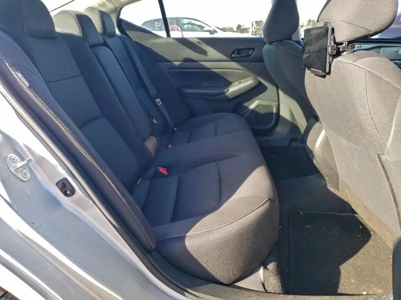 2023 NISSAN ALTIMA S  