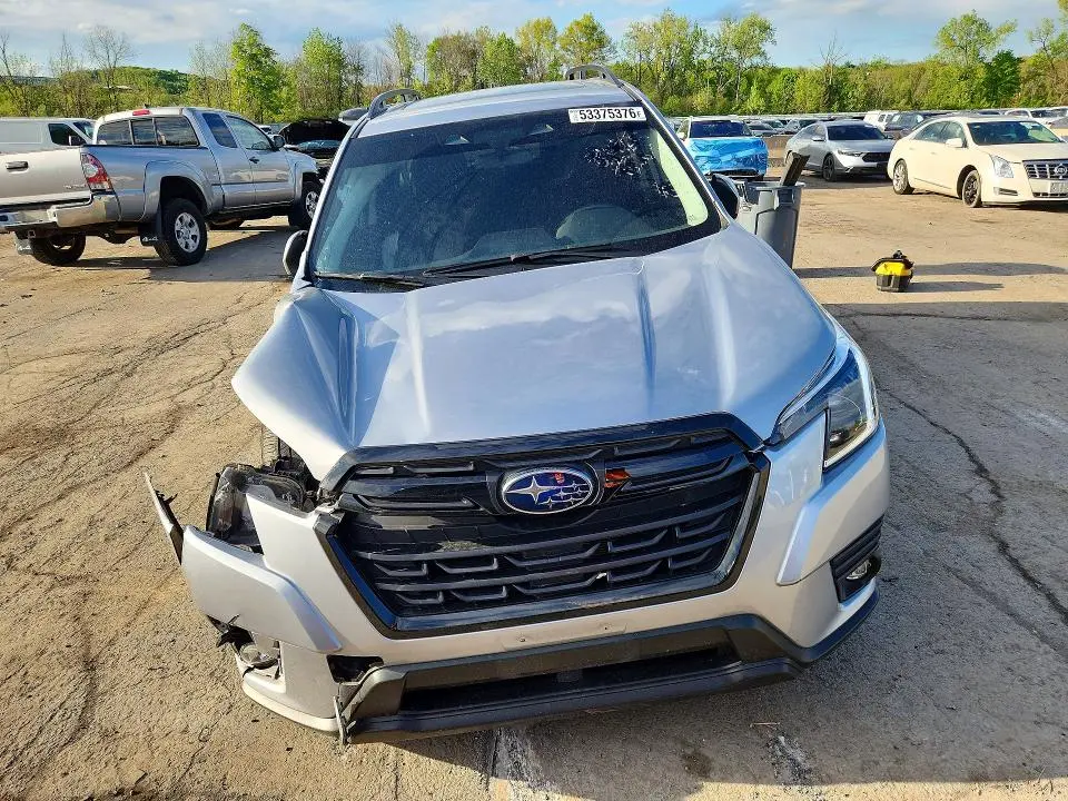 2024 SUBARU FORESTER PREMIUM  