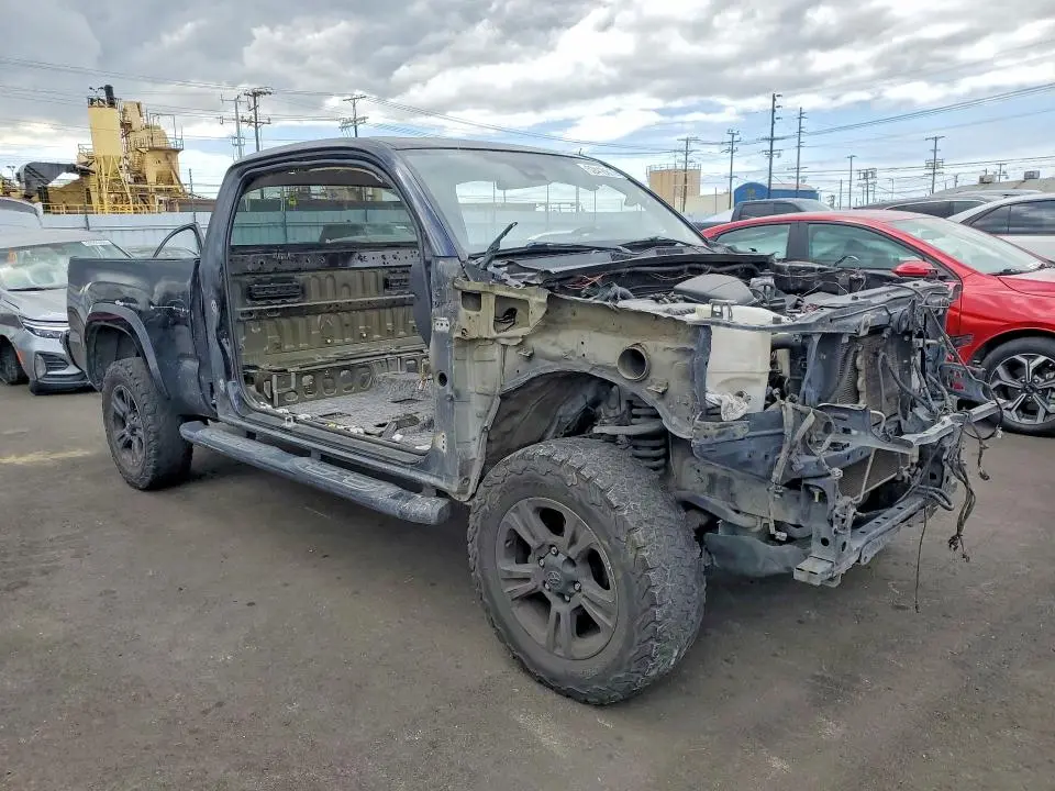 2019 TOYOTA TACOMA SR  